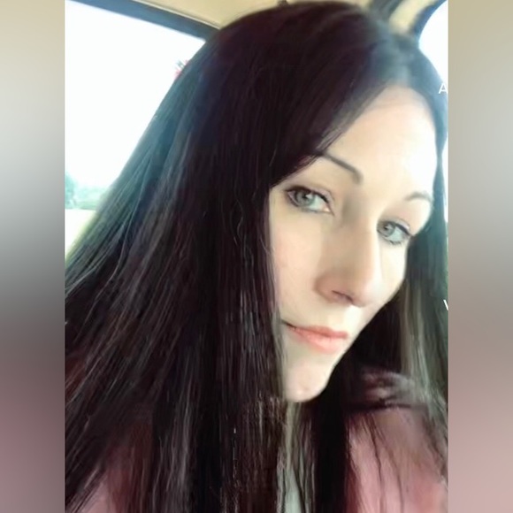 Meet your Posher, Marti - Picture 2 of 2